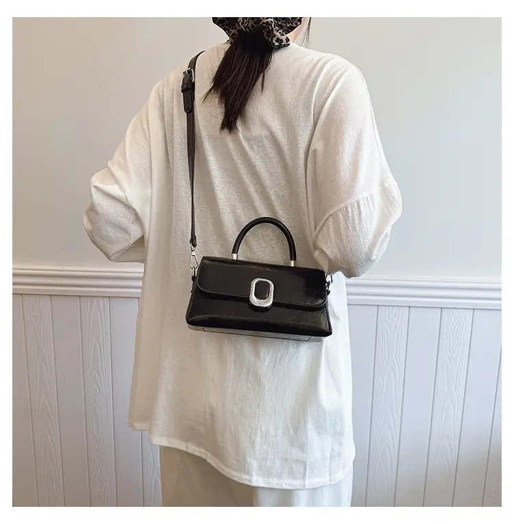 Women's Beige Square Crossbody Bag with Metal Clasp — feature 28