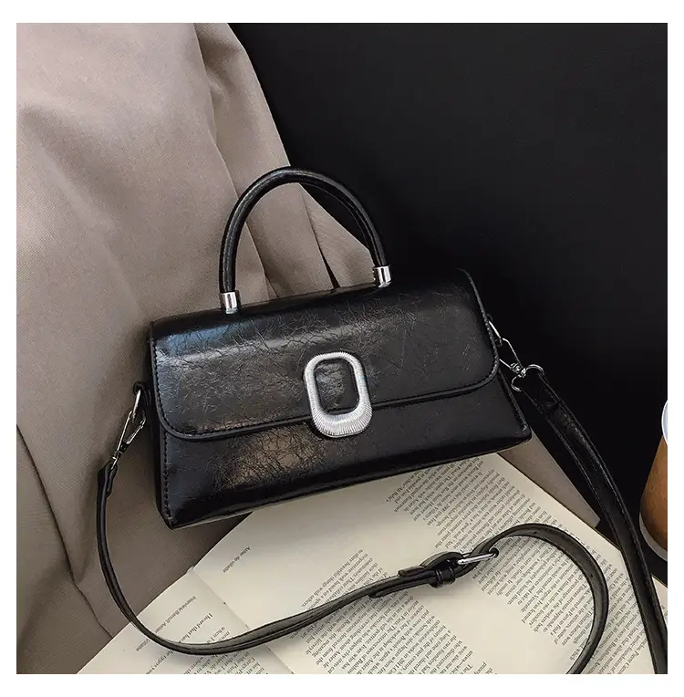 Women's Beige Square Crossbody Bag with Metal Clasp - Image 5