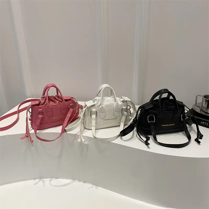 Cute Pink Textured Shoulder Bag for Women - Image 7