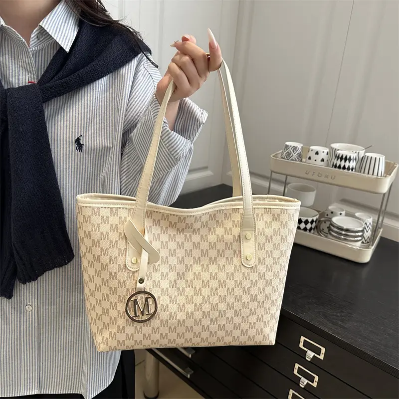 Women's Large Printed Tote Bag Beige Checkered MM Logo - Image 5