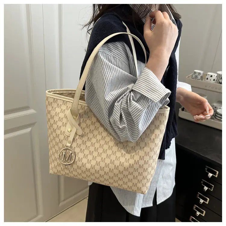 Women's Large Printed Tote Bag Beige Checkered MM Logo — feature 12