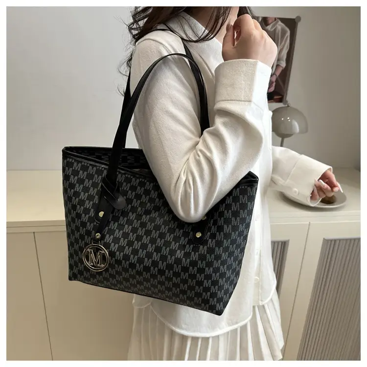 Women's Large Printed Tote Bag Beige Checkered MM Logo — feature 14