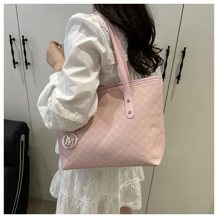 Women's Large Printed Tote Bag Beige Checkered MM Logo — feature 21