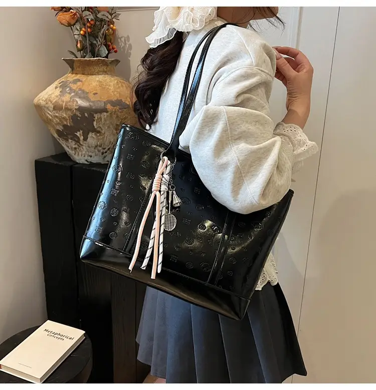 Korean Style White Leather Tote Bag for Women — feature 20