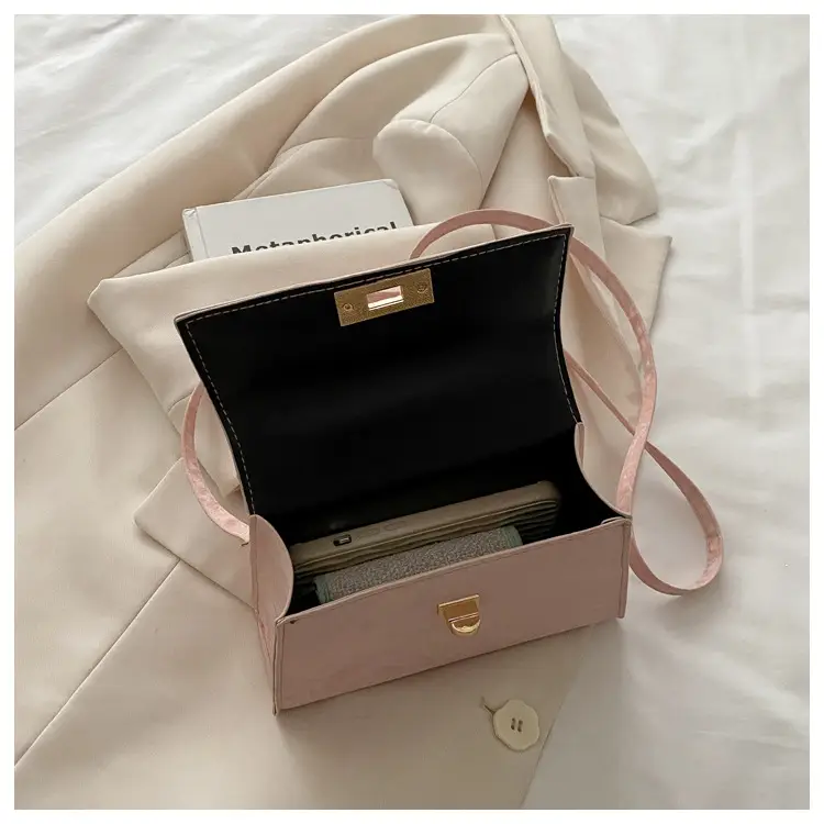 Pink Leather Crossbody Bag for Women Autumn 2025 — feature 24