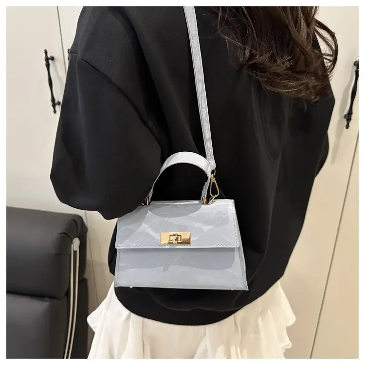 Pink Leather Crossbody Bag for Women Autumn 2025 — feature 35