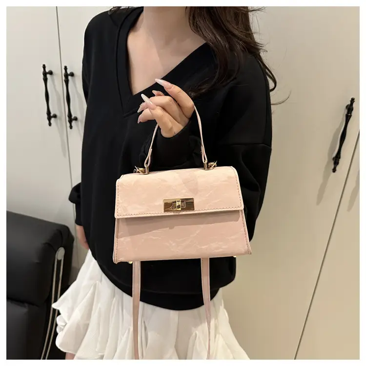 Pink Leather Crossbody Bag for Women Autumn 2025 — feature 36