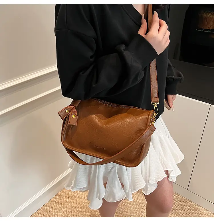 Brown Textured Leather Shoulder Bag for Women 2025 — feature 16