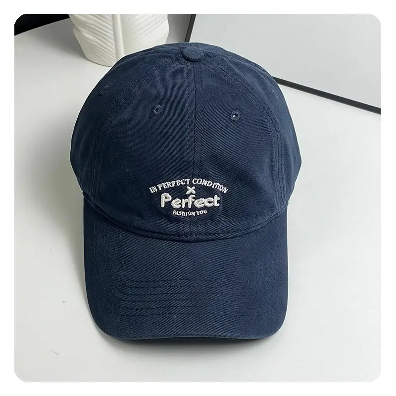 Women White Embroidered Baseball Cap Perfect Condition — feature 20