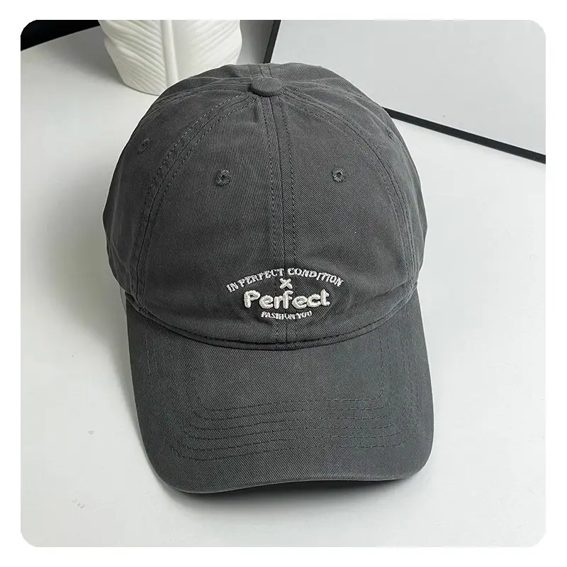 Women White Embroidered Baseball Cap Perfect Condition - Image 5