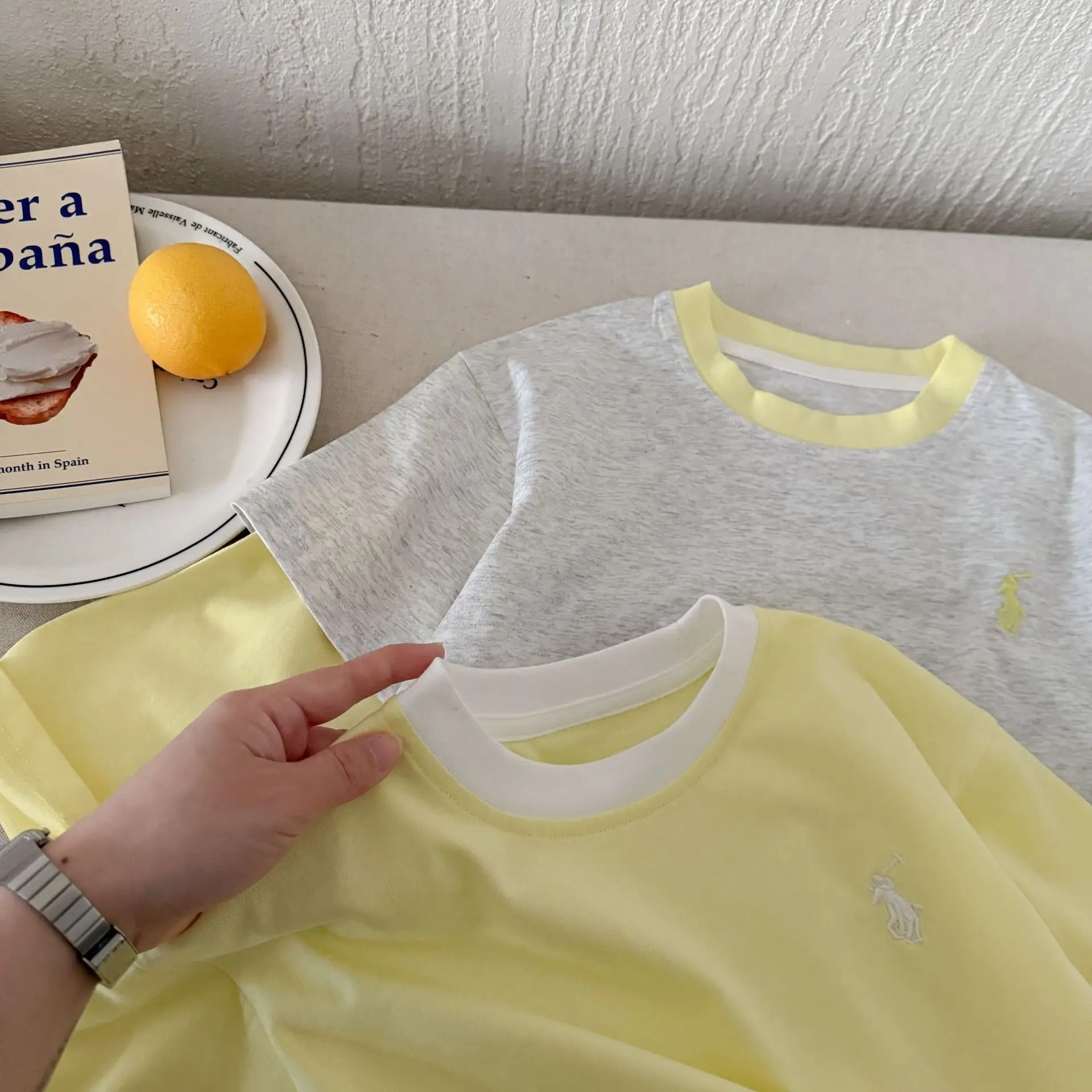 Children's Fake Two-Piece T-Shirt Yellow Grey 2025 — feature 3