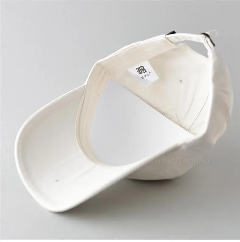 Mice Embroidered Beige Baseball Cap for Men Women — feature 12
