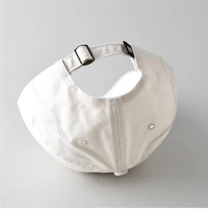 Mice Embroidered Beige Baseball Cap for Men Women — feature 14