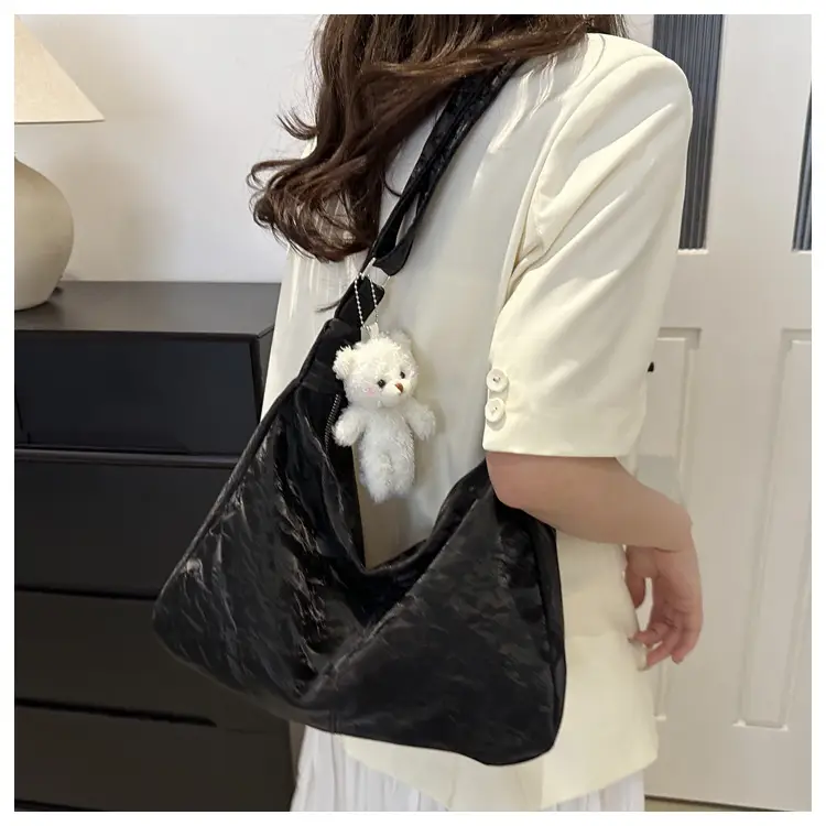 2024 Soft Puffer Shoulder Bag with Teddy Bear Pendant — feature 15