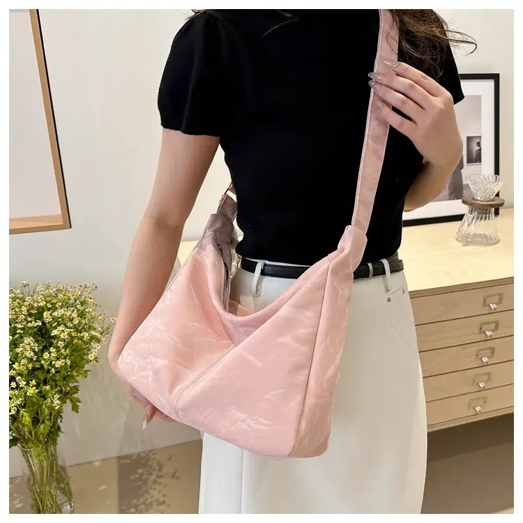 2024 Soft Puffer Shoulder Bag with Teddy Bear Pendant — feature 9