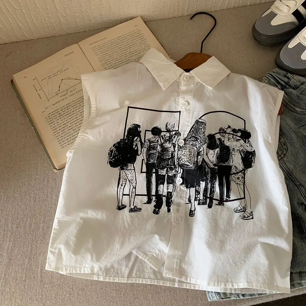 Children's Sleeveless T-Shirt with Retro Print — feature 4