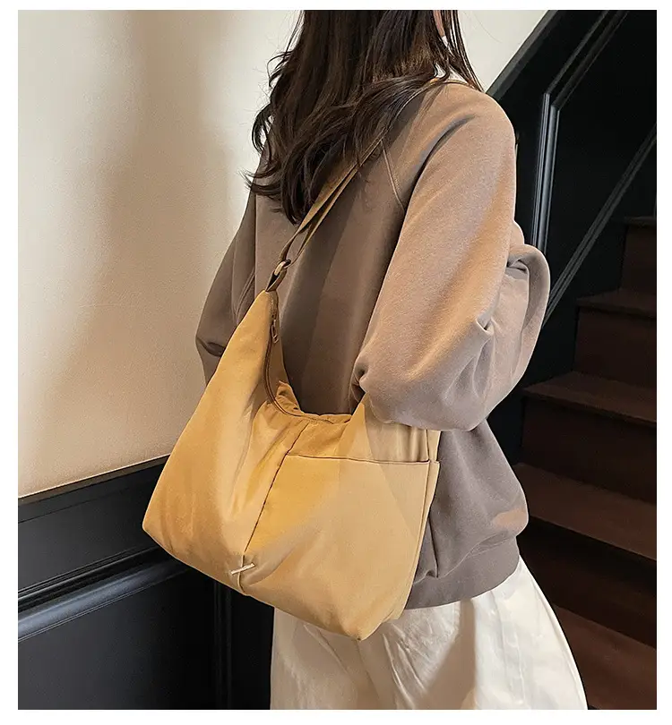 New Pink Large Capacity Shoulder Bag for Women — feature 1