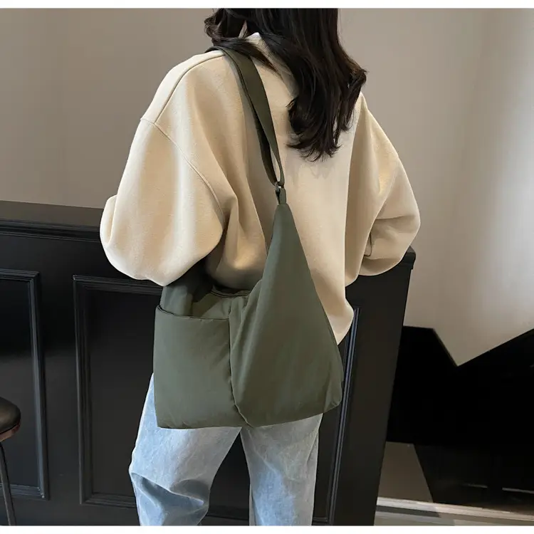 New Pink Large Capacity Shoulder Bag for Women — feature 28
