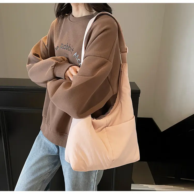 New Pink Large Capacity Shoulder Bag for Women — feature 33