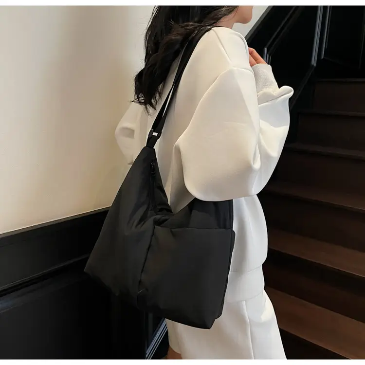New Pink Large Capacity Shoulder Bag for Women — feature 49