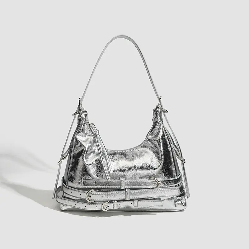 Black Vintage Commuter Bag for Women 2026 - Image 6