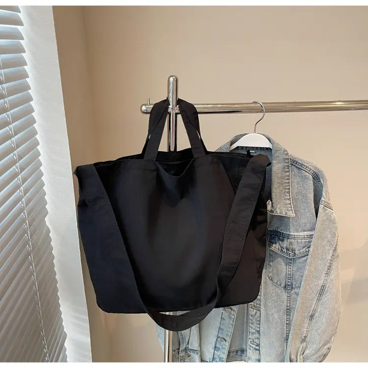 Ultra Light Waterproof Crossbody Tote Bag for Students & Commuters — feature 22