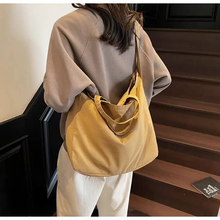 Ultra Light Waterproof Crossbody Tote Bag for Students & Commuters — feature 39