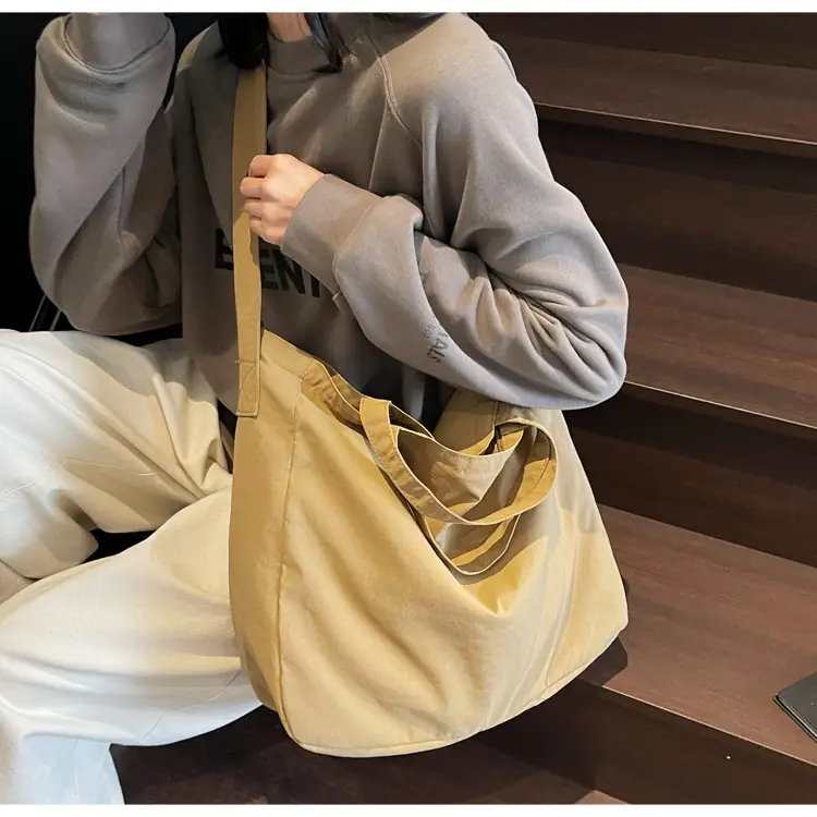 Ultra Light Waterproof Crossbody Tote Bag for Students & Commuters — feature 40