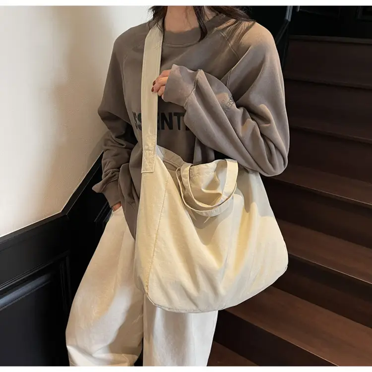 Ultra Light Waterproof Crossbody Tote Bag for Students & Commuters — feature 44