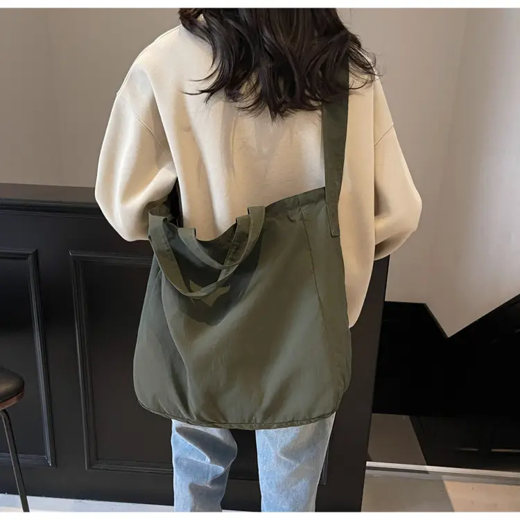 Ultra Light Waterproof Crossbody Tote Bag for Students & Commuters — feature 47