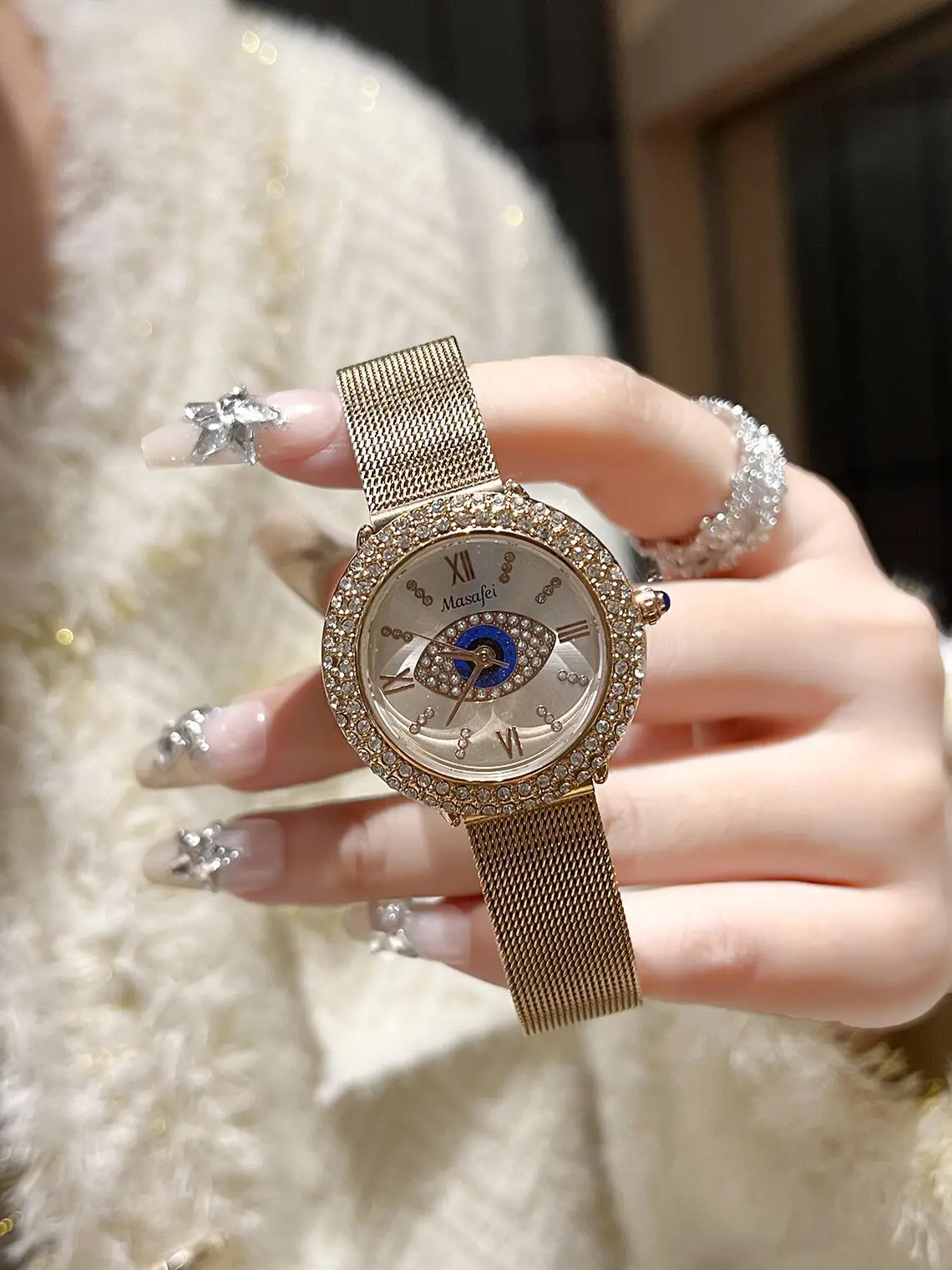 Cross-Border Diamond Watch Set for Women Light Luxury Waterproof — feature 7