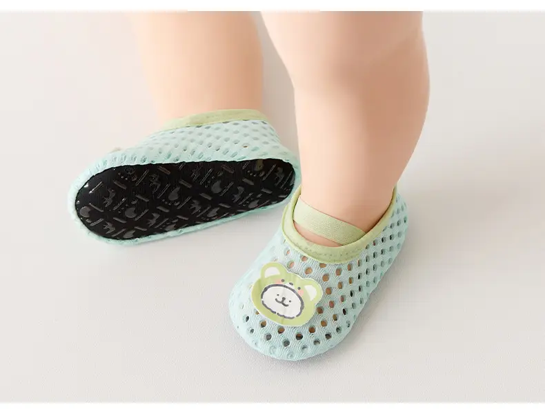 Children's Cartoon Shoes for Kids, Non-Slip, Cool-Insulating, Cute Panda Design — feature 27