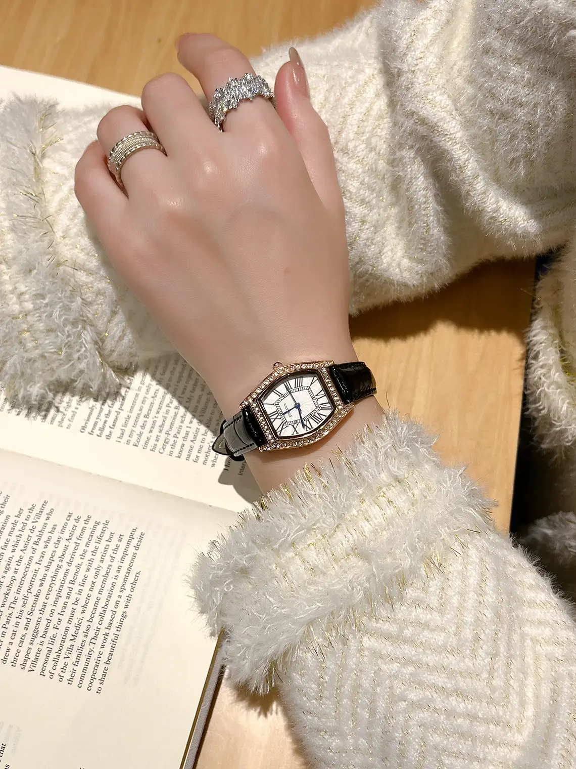 Diamond Watch for Women Korean Style Simple Roman Scale — feature 2