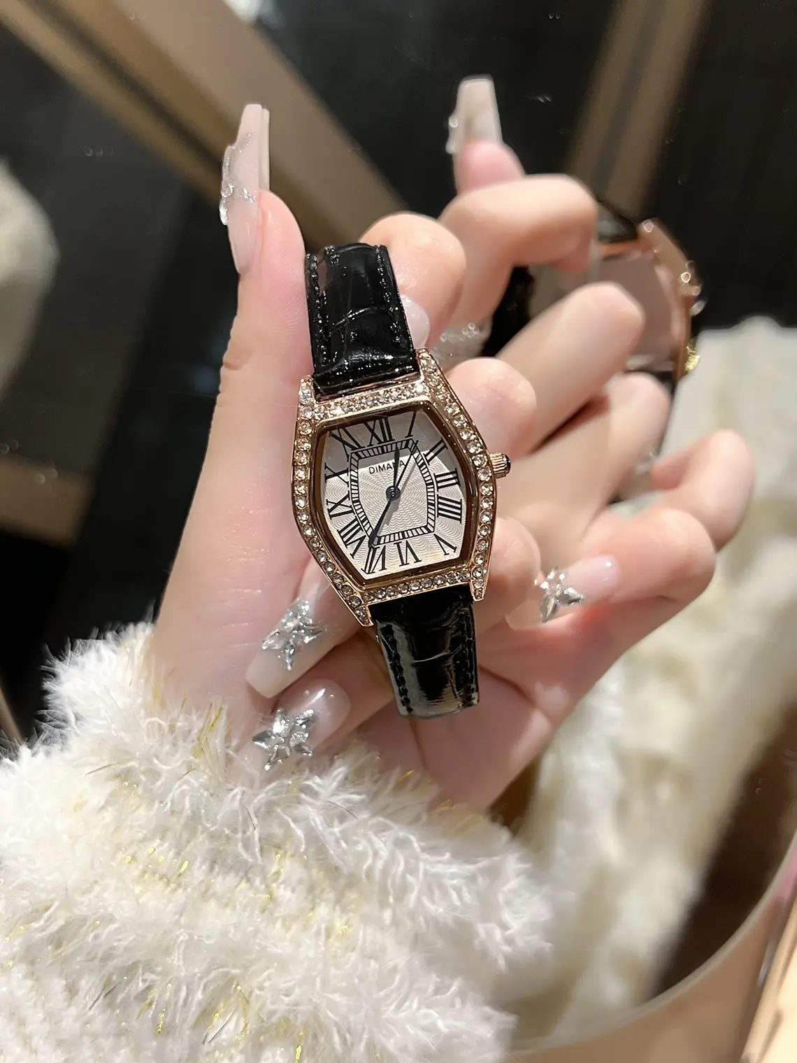 Diamond Watch for Women Korean Style Simple Roman Scale — feature 5