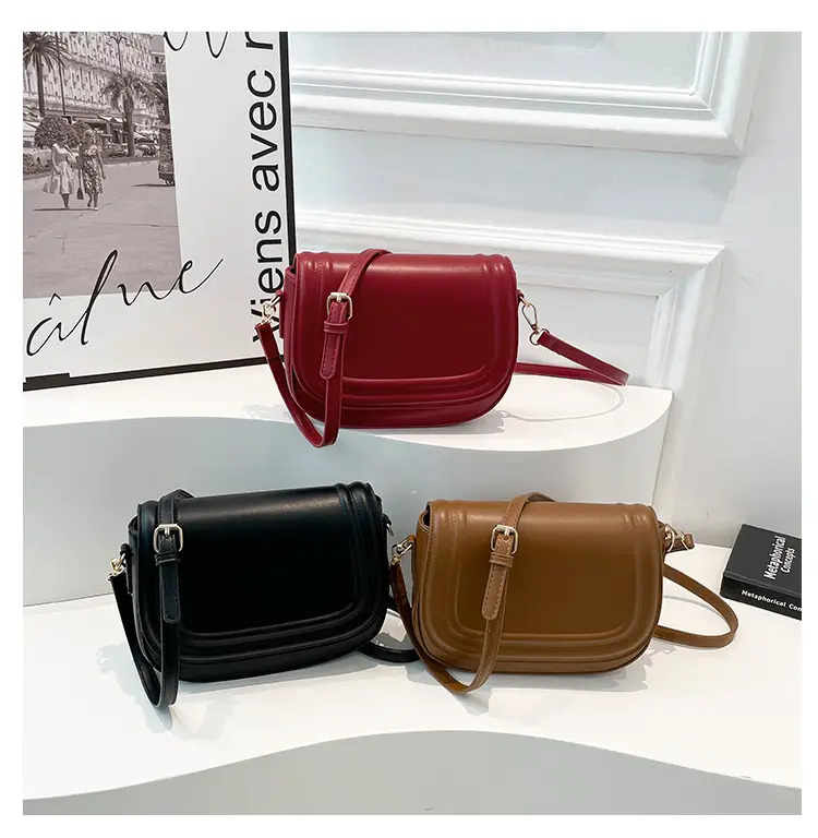 Women's Crossbody Saddle Bag Brown Leather 2025 — feature 11