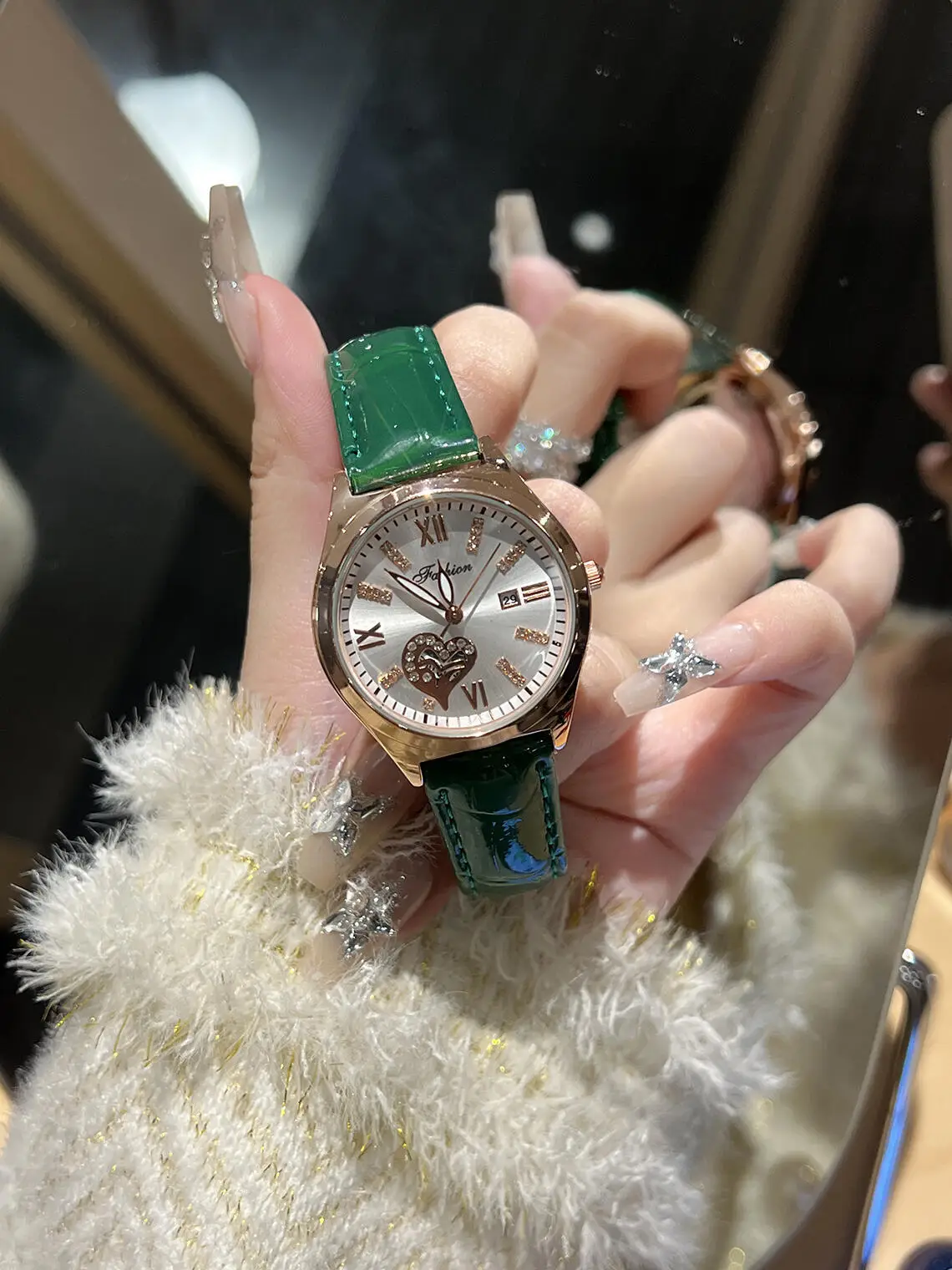 Women's Green Quartz Watch with Diamond Bracelet — feature 9