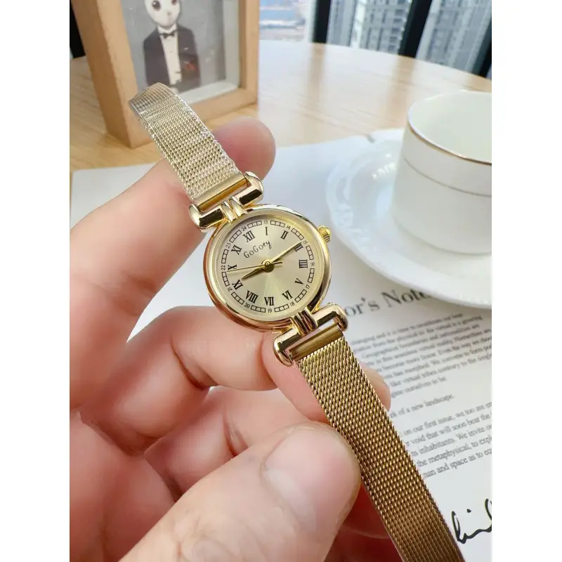 Women's Gold Mesh Watch with Retro Quartz Dial - Image 3