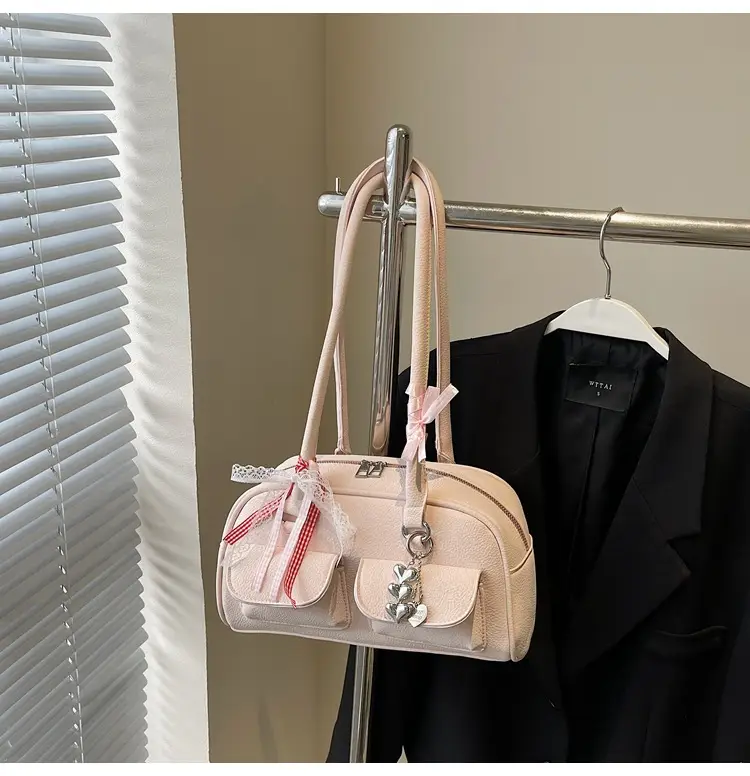 Women's Cream Crossbody Bag with Chain Strap — feature 24