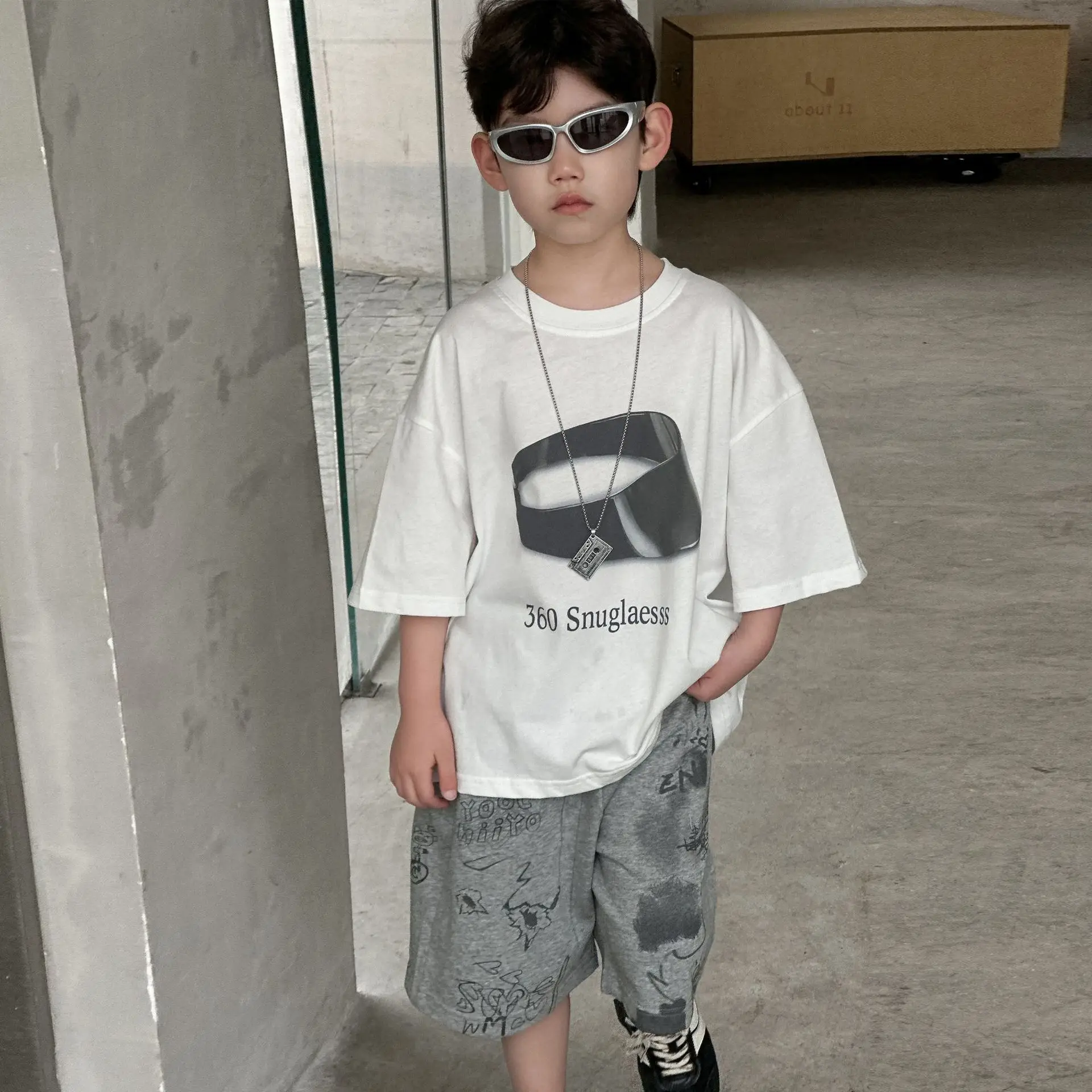Boys White Graphic Cotton T-Shirt Loose Fit 2025 — feature 16