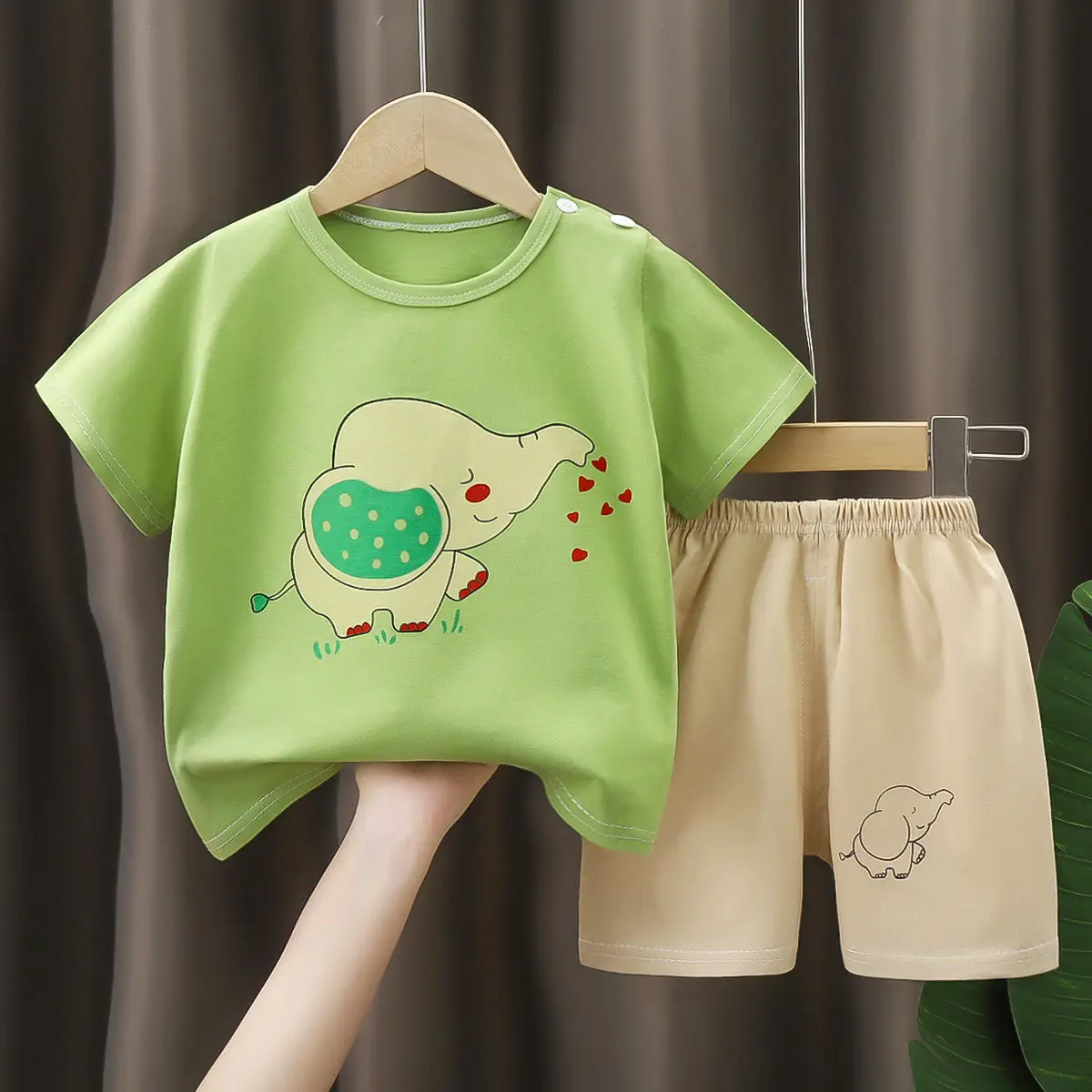 Children Cotton Giraffe T-Shirt Shorts Set Purple White - Image 3
