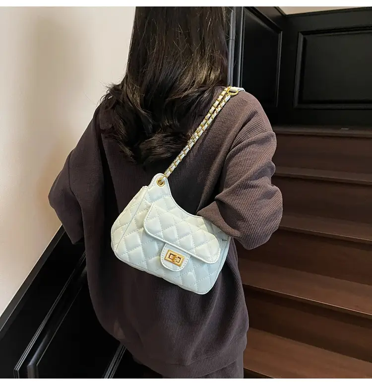 Pink Rhombus Chain Shoulder Bag for Women 2025 — feature 28