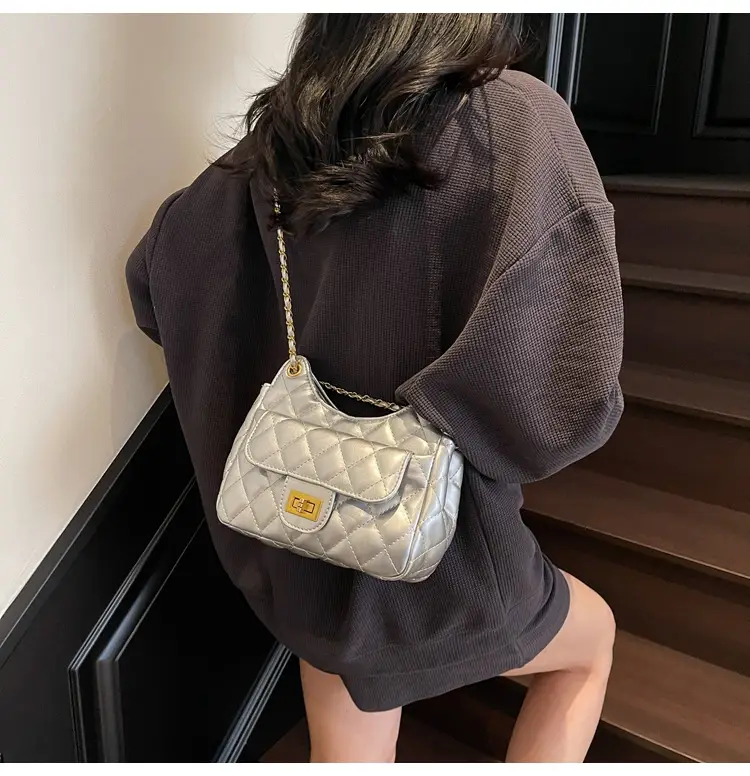 Pink Rhombus Chain Shoulder Bag for Women 2025 — feature 33
