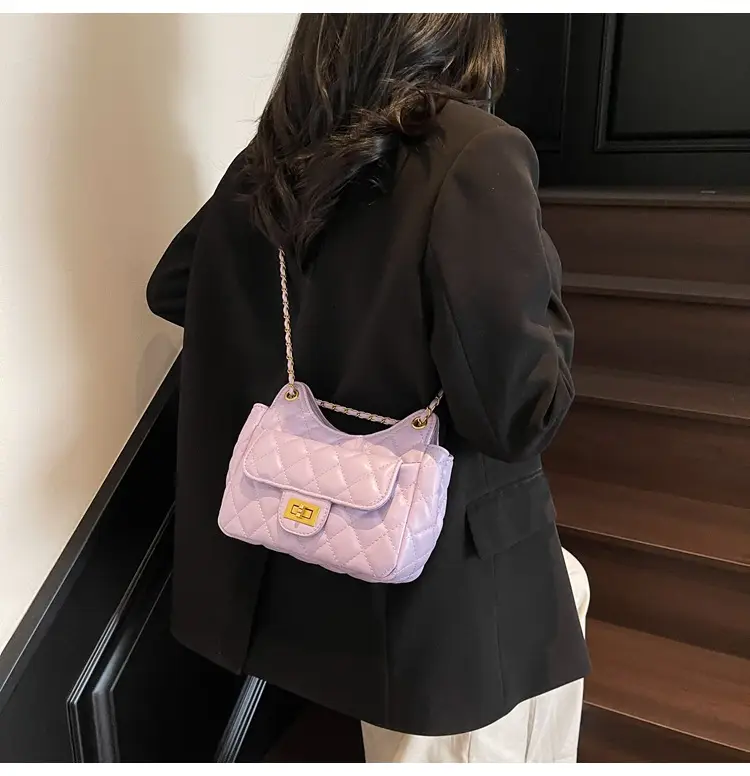 Pink Rhombus Chain Shoulder Bag for Women 2025 — feature 40
