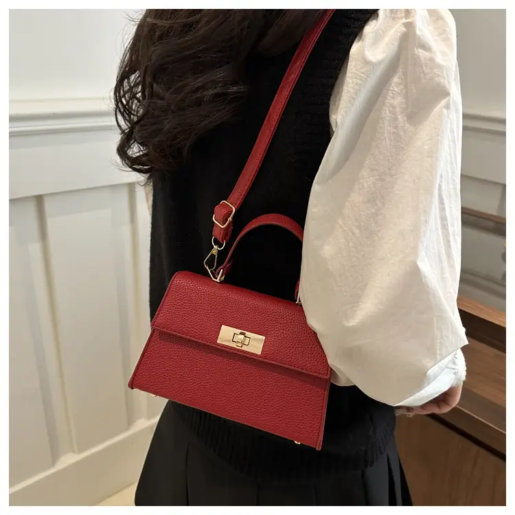 White Leather Shoulder Bag with Gold Hardware — feature 13