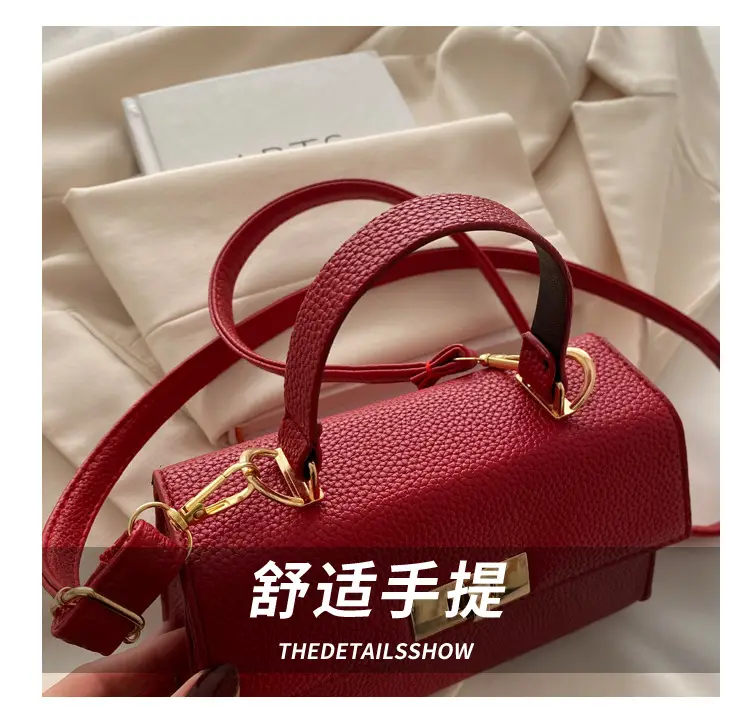White Leather Shoulder Bag with Gold Hardware — feature 4