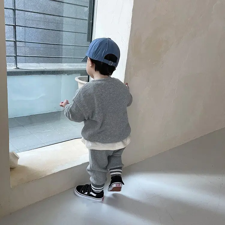 2025 Spring Cotton Kids Sports Suit Blue Cap Set — feature 3