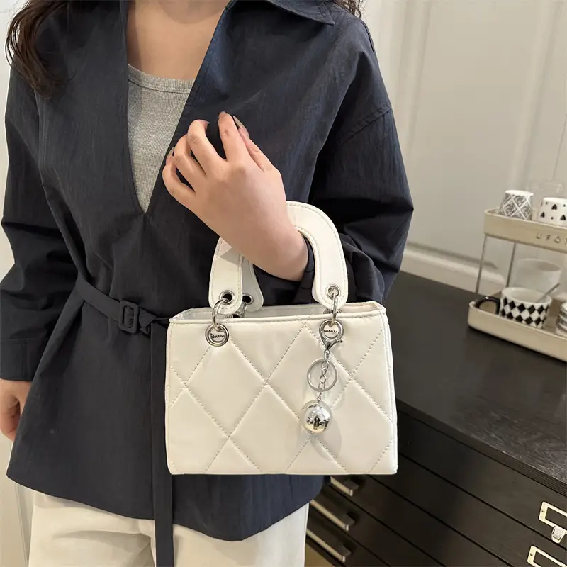 White Quilted Shoulder Bag for Women 2025 - Image 5