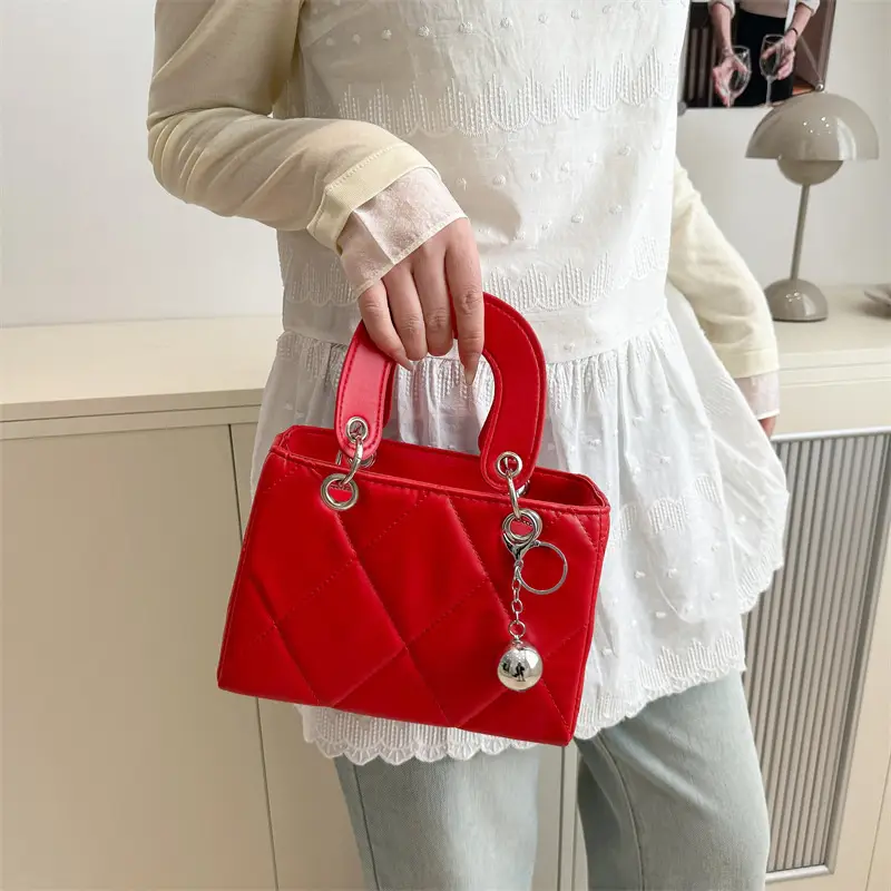 White Quilted Shoulder Bag for Women 2025 - Image 6
