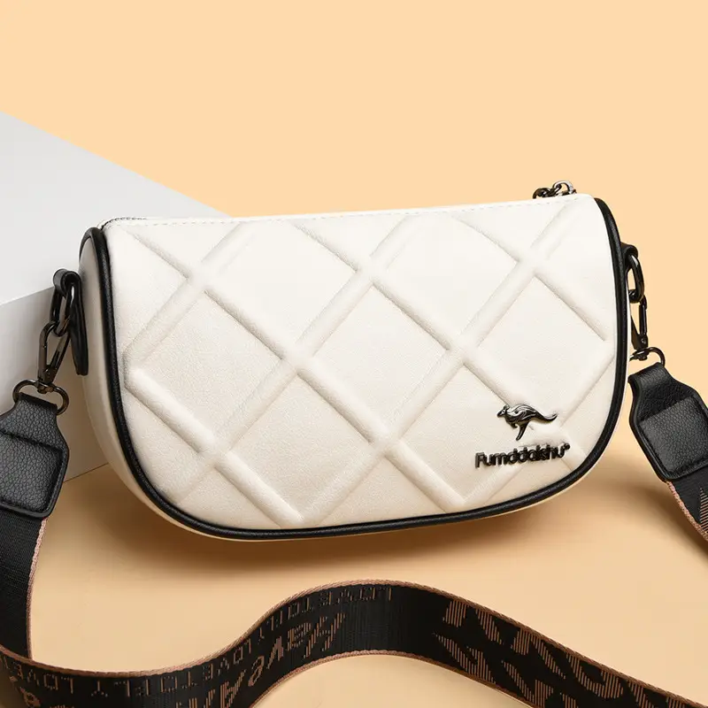 Black Quilted Crossbody Bag for Women 2025 - Image 5