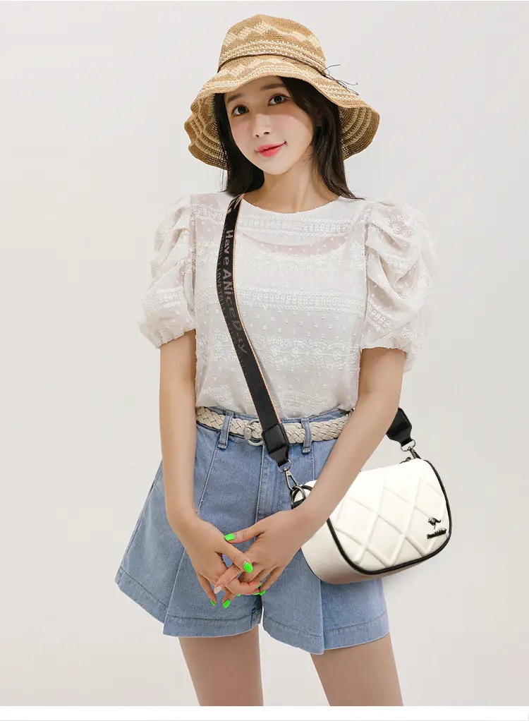 Black Quilted Crossbody Bag for Women 2025 — feature 11